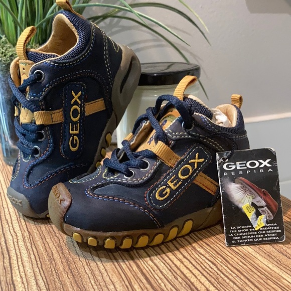 Geox Other - 🌷2/$25 GEOX Toddlers shoes blue and yellow Size 19 (4)